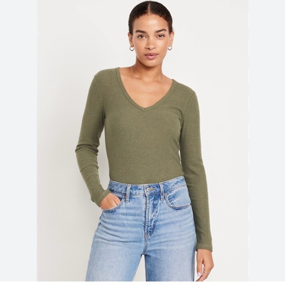 *SOLD* Old Navy Plush V-Neck Women's Top, Olive Green